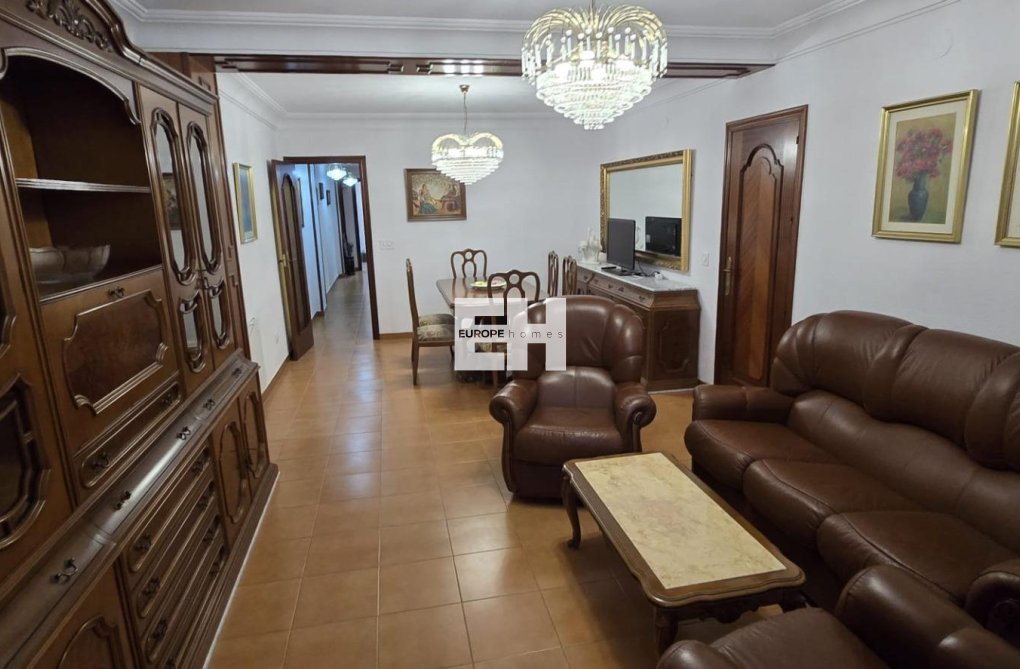 Resale - Apartment - Torrevieja - Centro