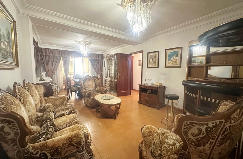 Resale - Apartment - Torrevieja - Centro