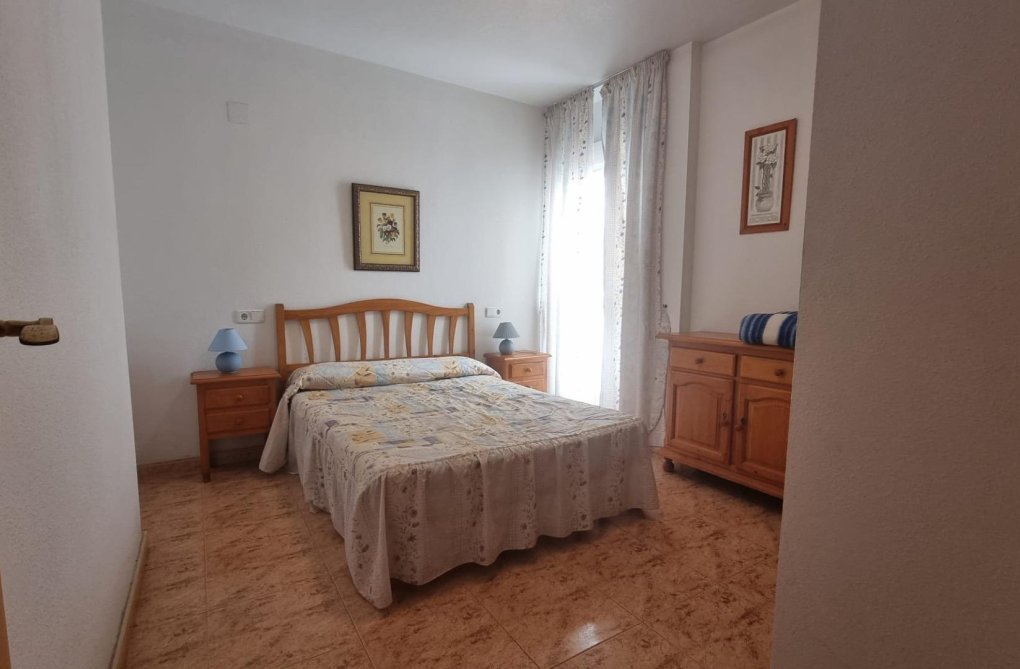 Resale - Apartment - Torrevieja - Centro