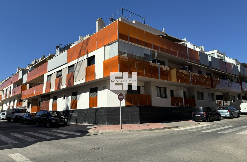 Resale - Apartment - Torrevieja - Costa Blanca