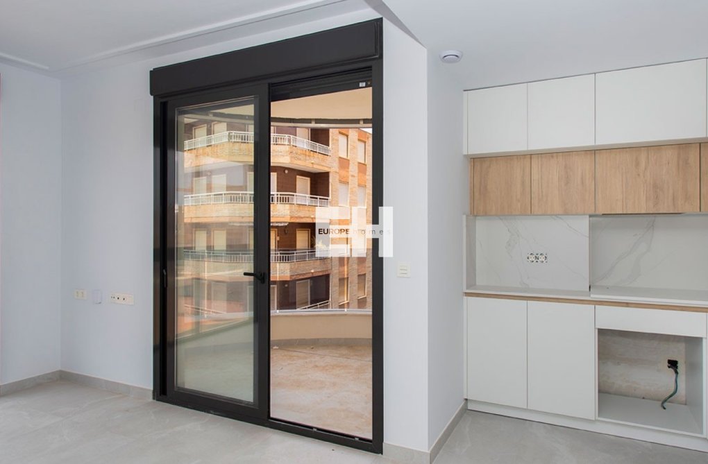Resale - Apartment - Torrevieja - Costa Blanca