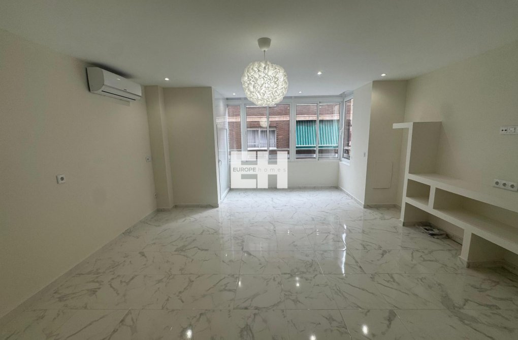 Resale - Apartment - Torrevieja - Costa Blanca