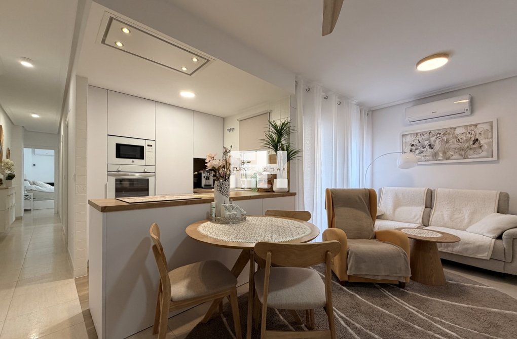 Resale - Apartment - Torrevieja - Costa Blanca