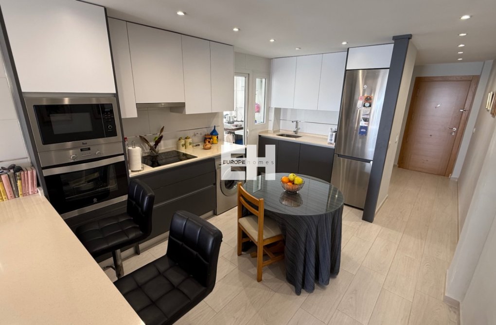 Resale - Apartment - Torrevieja - Costa Blanca