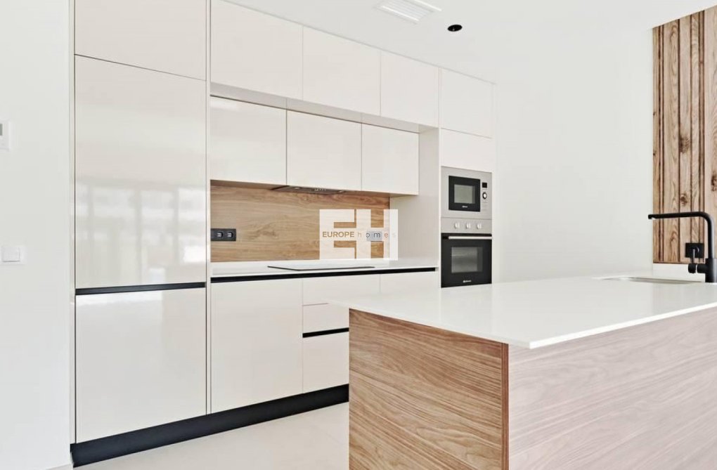 Resale - Apartment - Torrevieja - Costa Blanca
