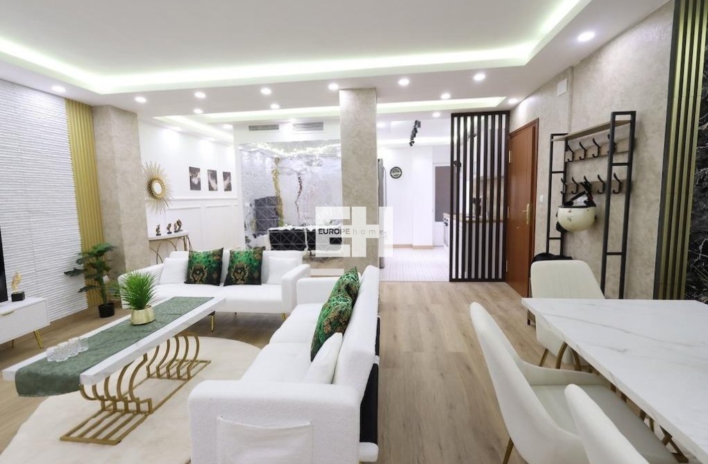 Resale - Apartment - Torrevieja - Costa Blanca