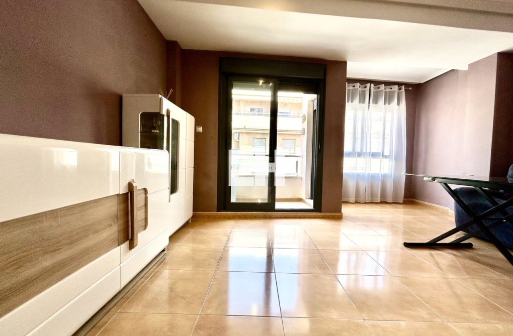 Resale - Apartment - Torrevieja - Costa Blanca