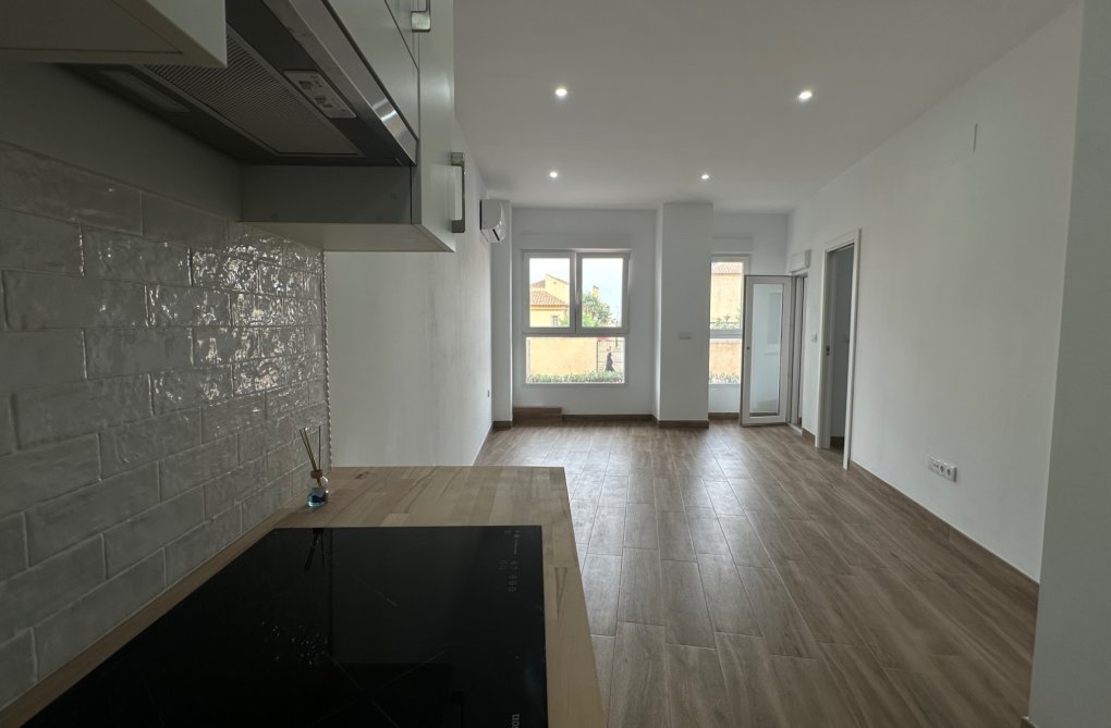 Resale - Apartment - Torrevieja - Costa Blanca