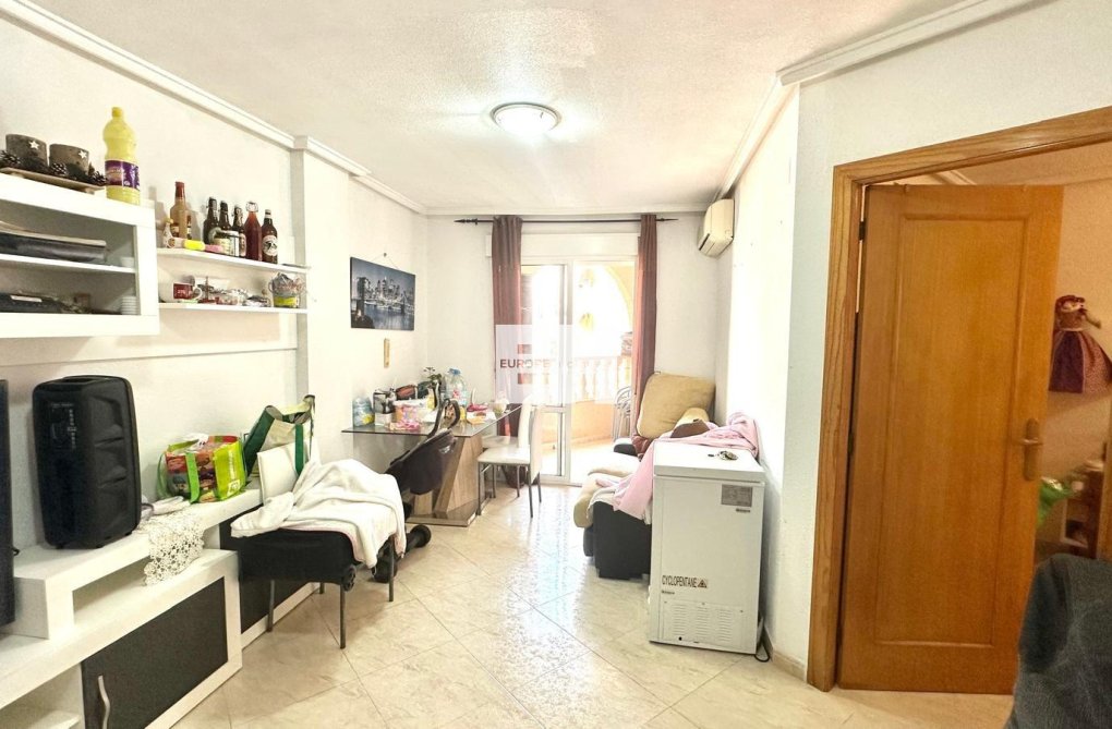 Resale - Apartment - Torrevieja - Estacion De Autobuses