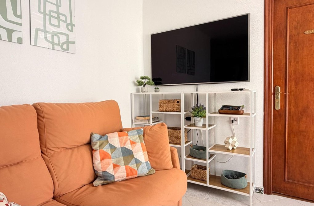 Resale - Apartment - Torrevieja - Habaneras