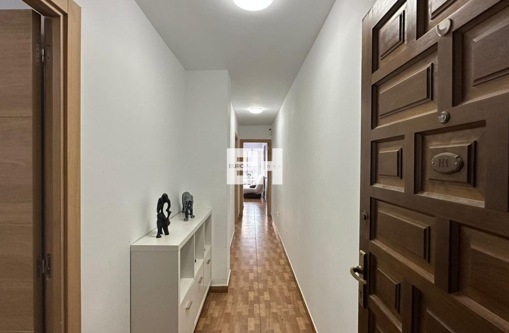 Resale - Apartment - Torrevieja - La Mata Pueblo