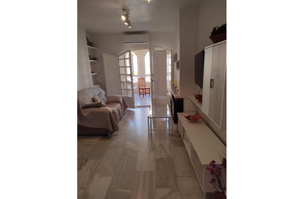 Resale - Apartment - Torrevieja - Los Frutales
