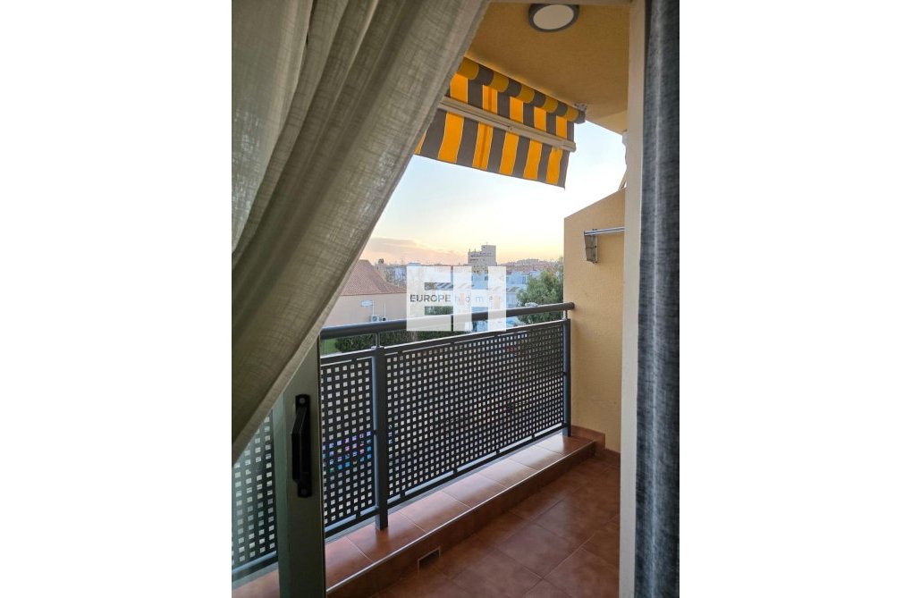 Resale - Apartment - Torrevieja - Nueva Torrevieja