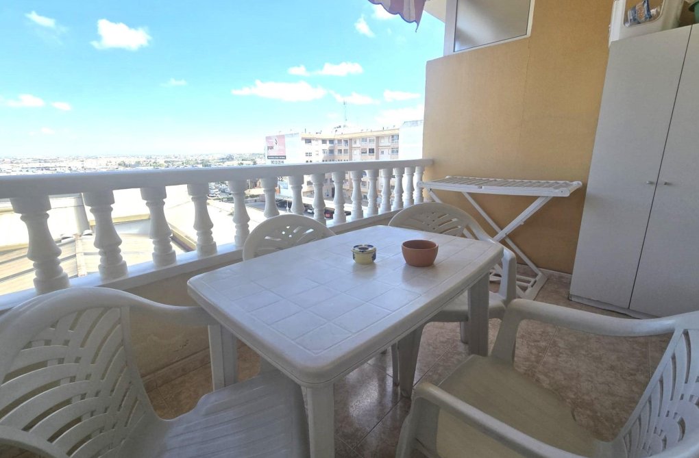 Resale - Apartment - Torrevieja - Parque Las Naciones