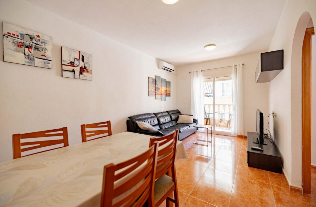 Resale - Apartment - Torrevieja - Playa de los Locos