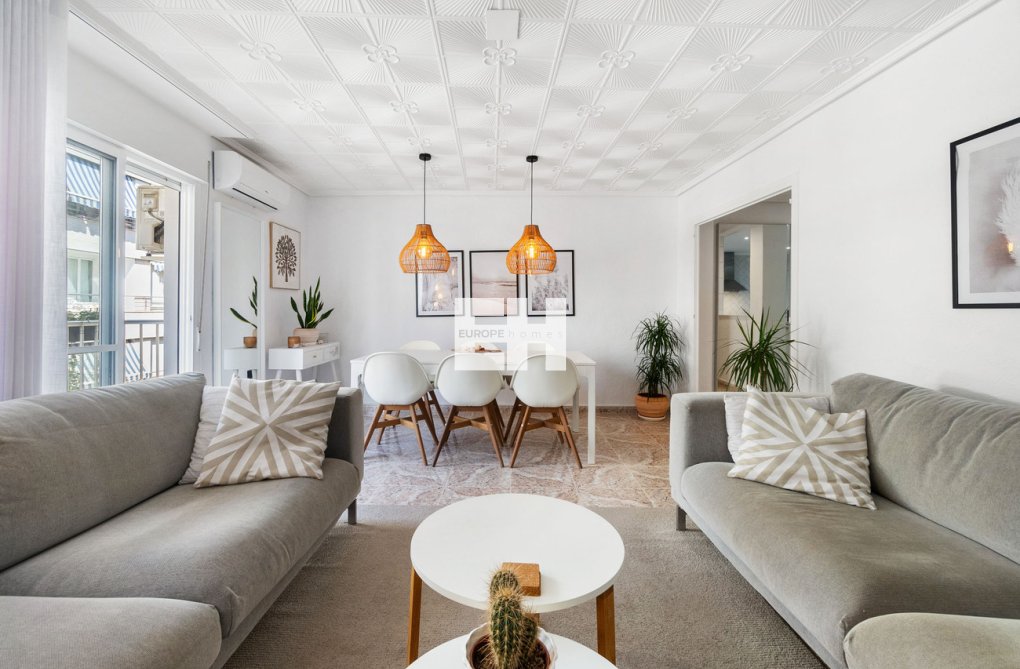 Resale - Apartment - Torrevieja - Playa del Cura