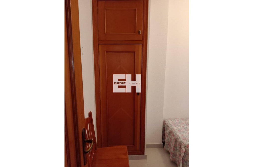 Resale - Apartment - Torrevieja - Playa del Cura