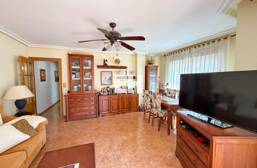 Resale - Apartment - Torrevieja - Playa del Cura