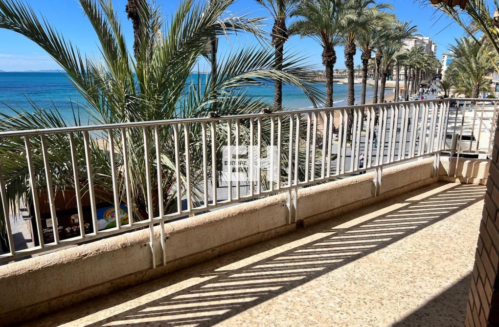 Resale - Apartment - Torrevieja - Playa del Cura