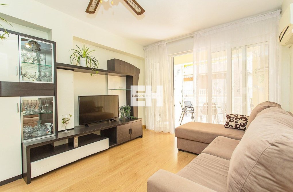 Resale - Apartment - Torrevieja - Playa del Cura
