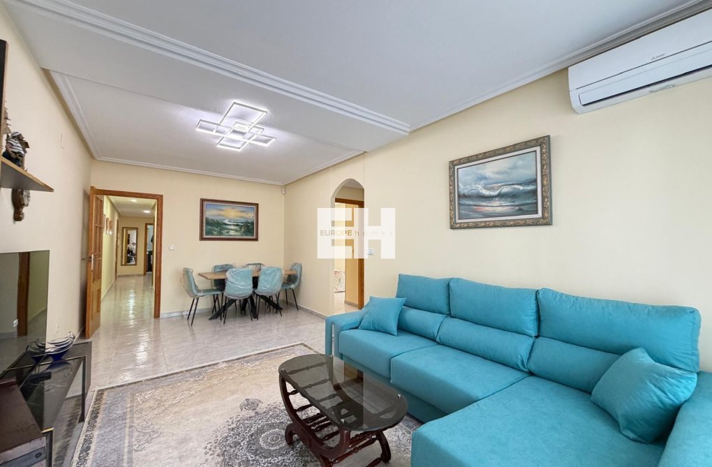 Resale - Apartment - Torrevieja - Playa del Cura
