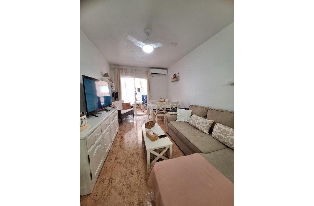 Resale - Apartment - Torrevieja - Playa del Cura