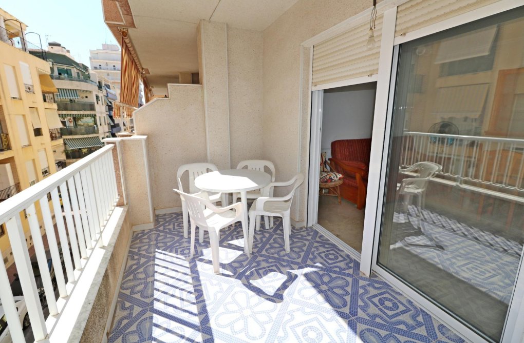 Resale - Apartment - Torrevieja - Playa del Cura