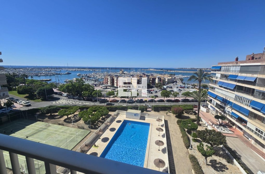 Resale - Apartment - Torrevieja - Puerto Deportivo Marina Salinas