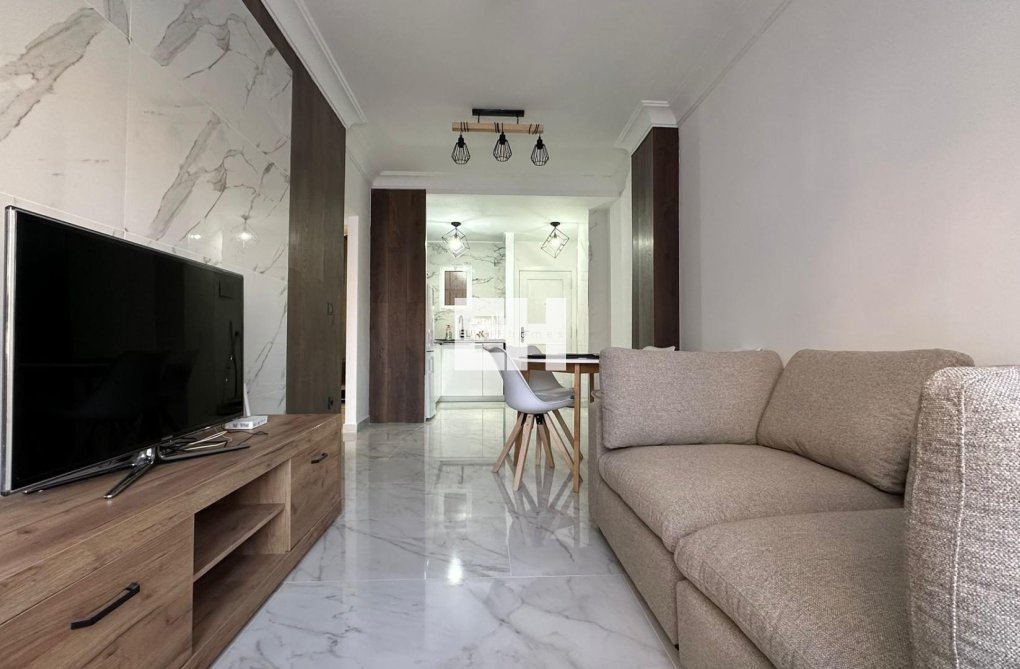 Resale - Apartment - Torrevieja