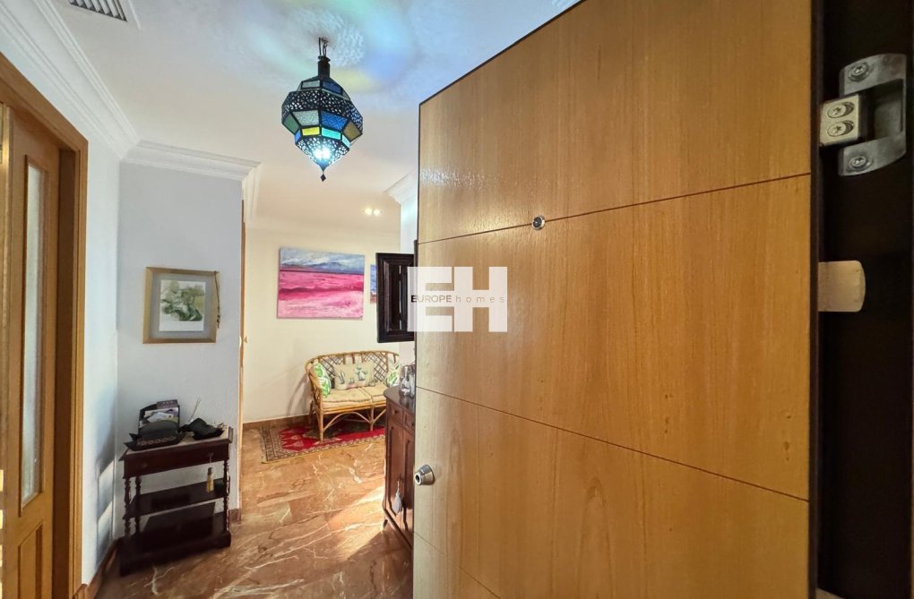 Resale - Apartment - Torrevieja