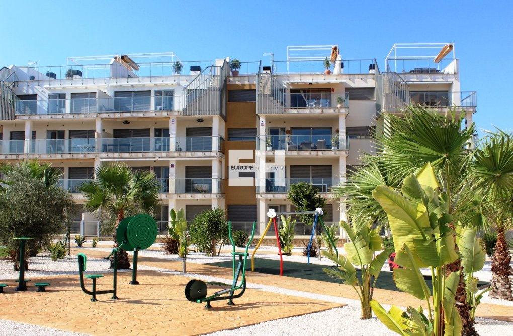 Resale - Apartment - Villamartin - Costa Blanca