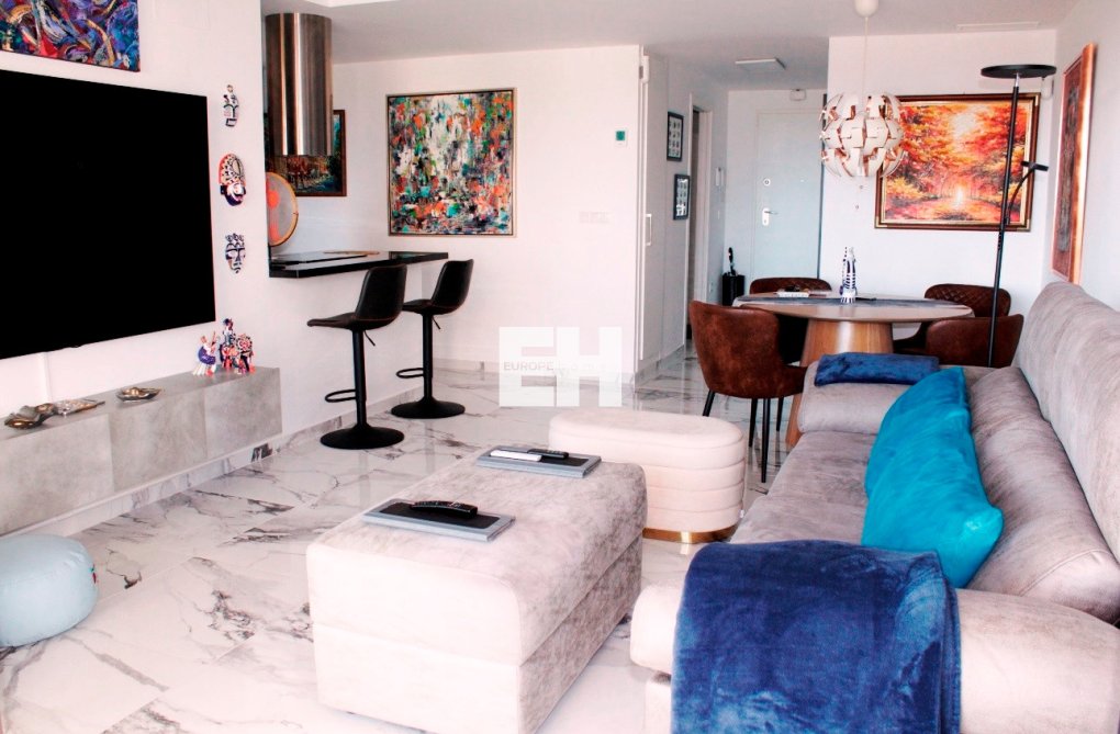 Resale - Apartment - Villamartin - Costa Blanca