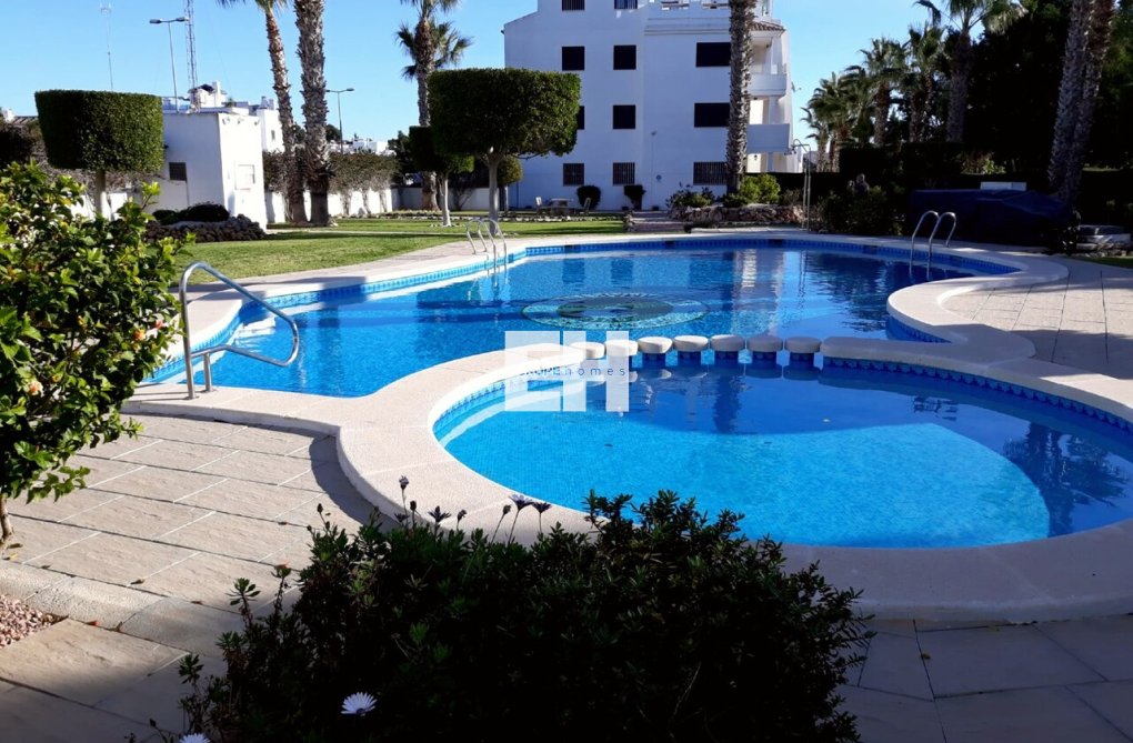 Resale - Apartment - Villamartin - Costa Blanca