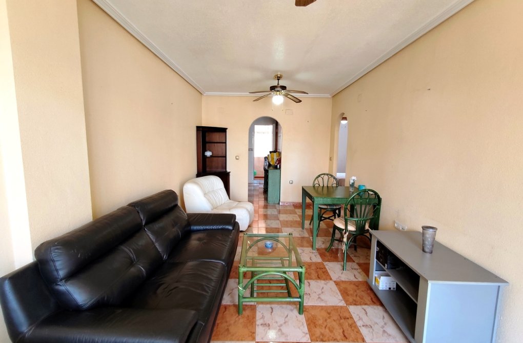 Resale - Apartment - Villamartin - Costa Blanca
