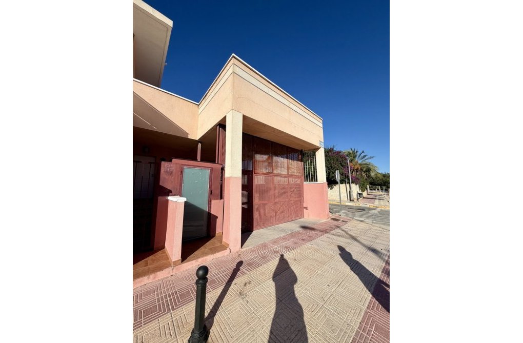 Resale - Bungalow - Benferri - Inland