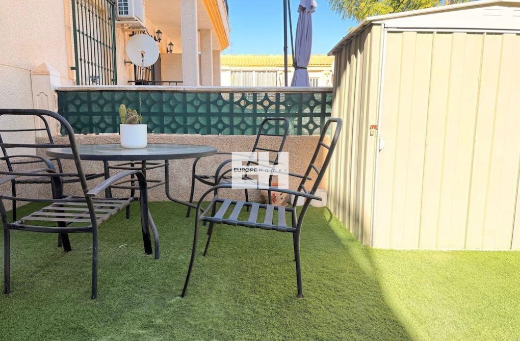 Resale - Bungalow - Orihuela Costa - Costa Blanca