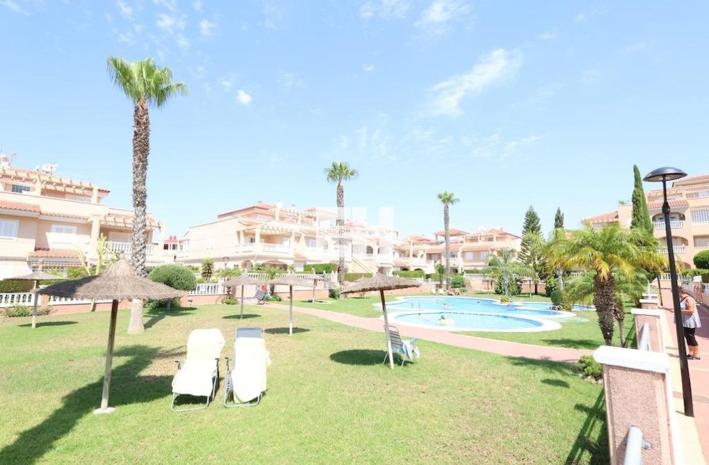 Resale - Bungalow - Orihuela Costa - Costa Blanca