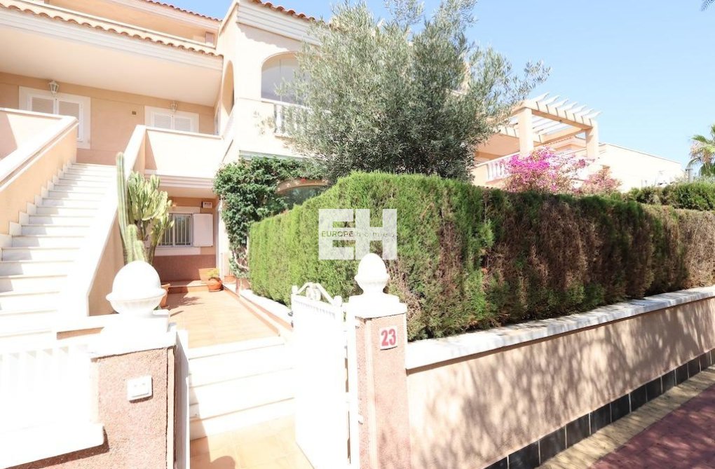 Resale - Bungalow - Orihuela Costa - Costa Blanca