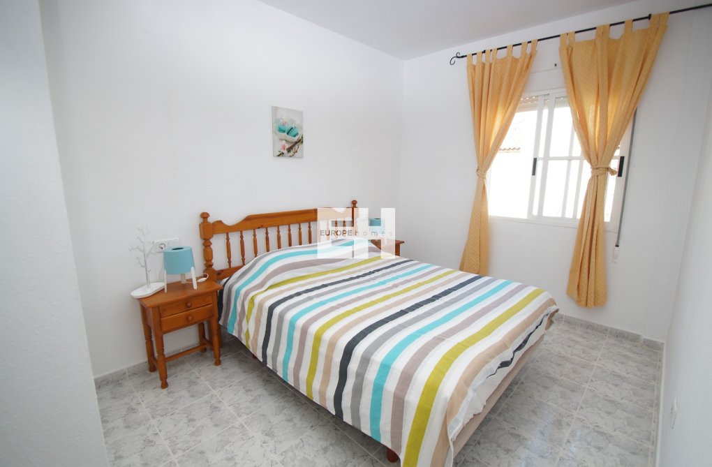 Resale - Bungalow - Orihuela Costa - Costa Blanca
