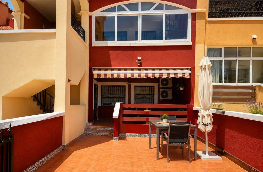 Resale - Bungalow - Orihuela Costa - Costa Blanca