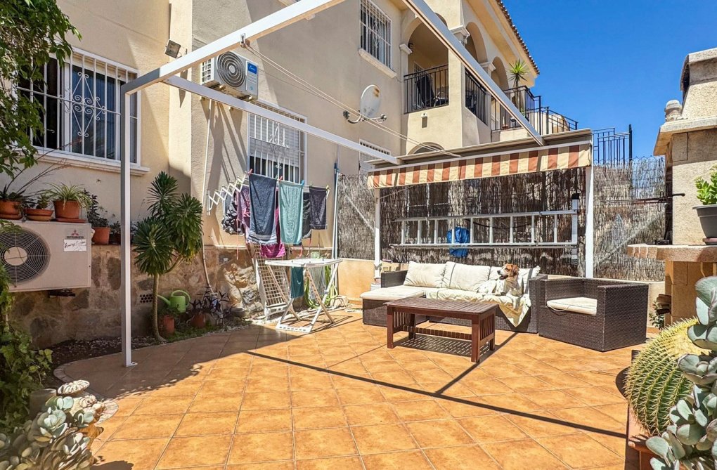 Resale - Bungalow - Orihuela Costa - Costa Blanca