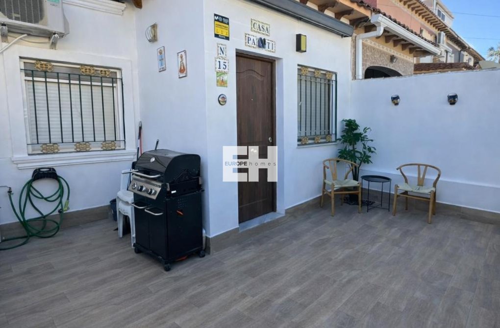 Resale - Bungalow - Torrevieja - Costa Blanca
