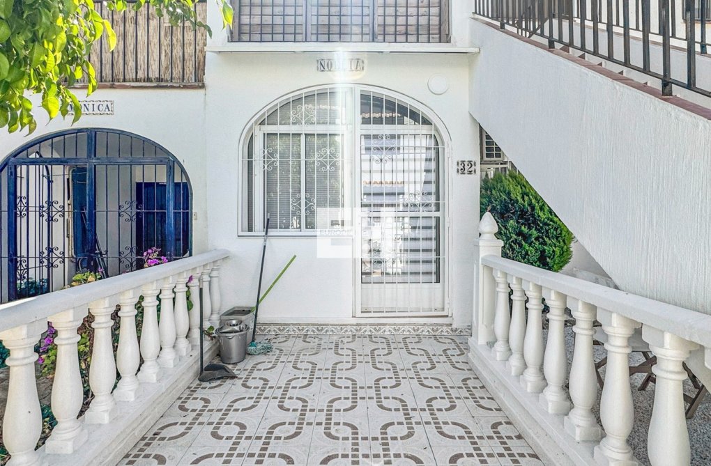 Resale - Bungalow - Torrevieja - Costa Blanca