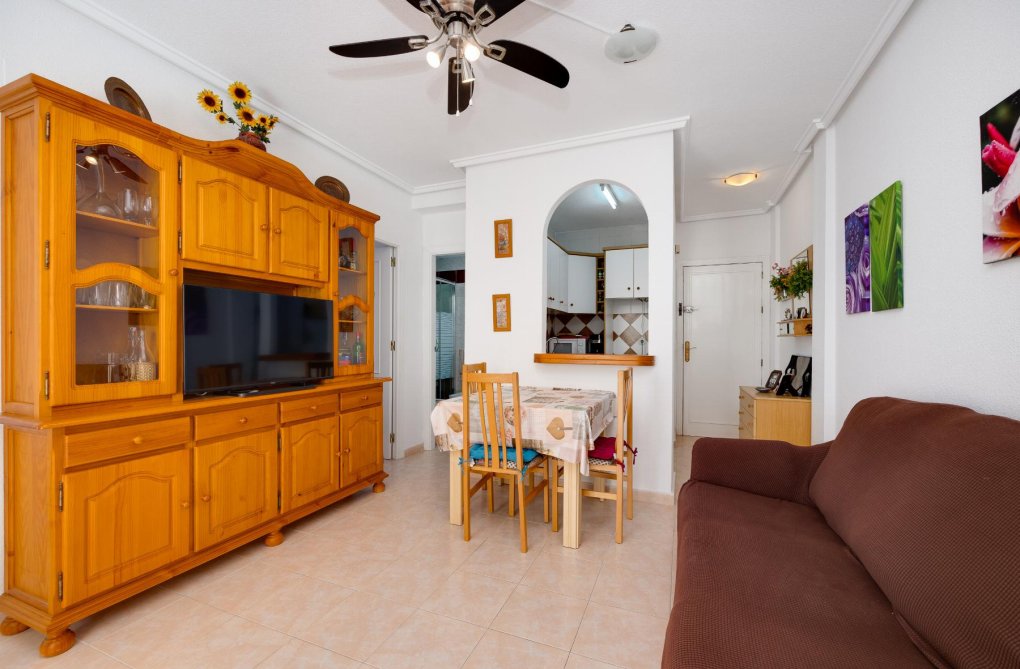 Resale - Bungalow - Torrevieja - Costa Blanca