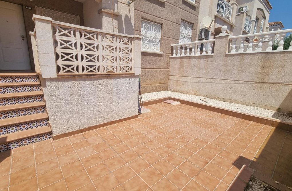 Resale - Bungalow - Torrevieja - Torreblanca