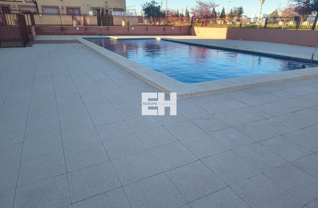 Resale - Duplex - Los Alcázares - Serena Golf