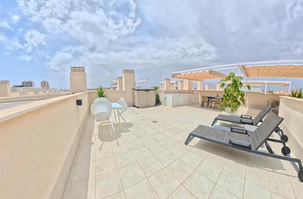 Resale - Penthouse Penthouse - Torrevieja