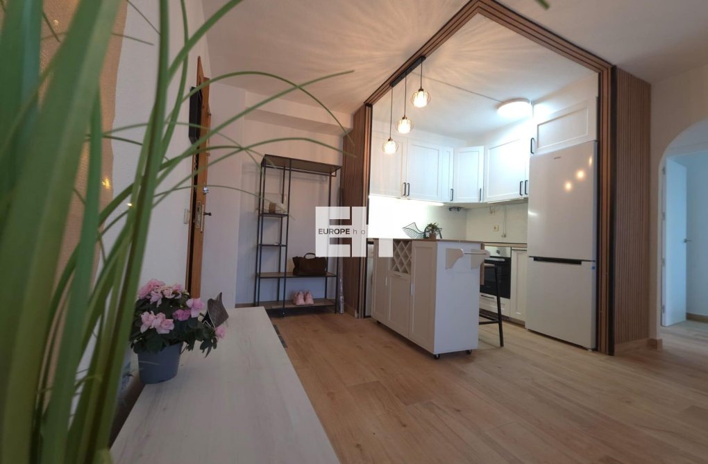 Resale - Penthouse - Torrevieja - Cala Ferris