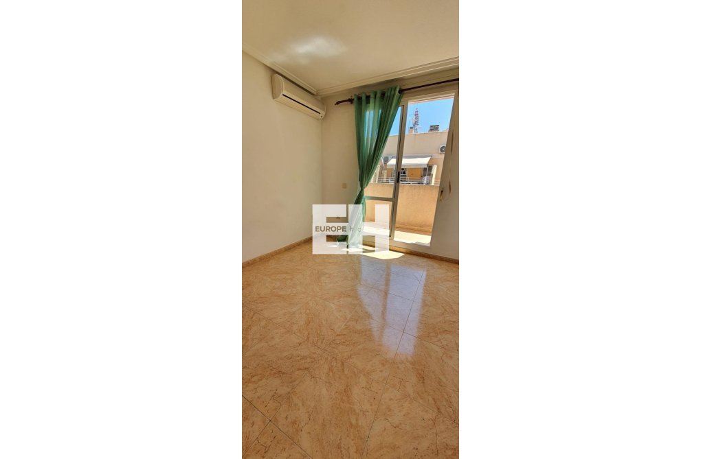 Resale - Penthouse - Torrevieja - Centro