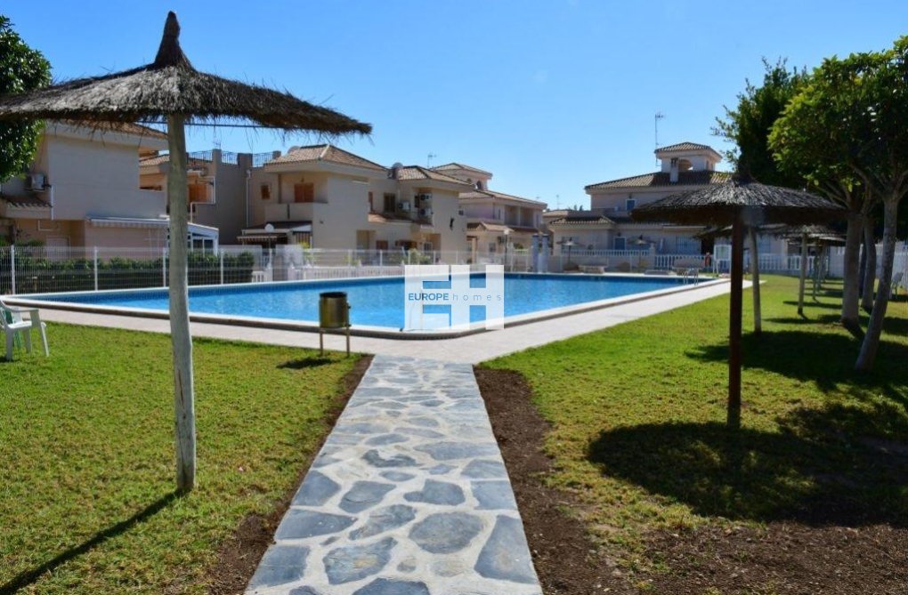 Resale - Semi Detached - Orihuela Costa - Playa Flamenca